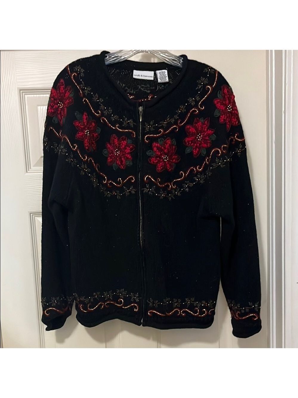 Vintage Embroidered Christmas Poinsetta Cardigan Sweater cottagecore granny
